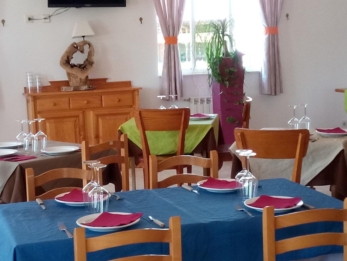 Hostal El Tropezon Matallana de Valmadrigal Kültér fotó