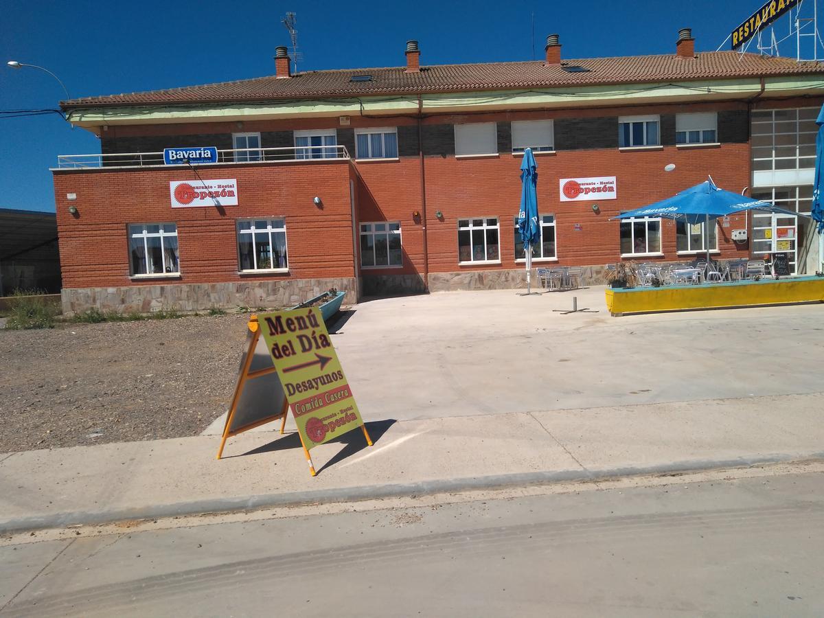 Hostal El Tropezon Matallana de Valmadrigal Kültér fotó